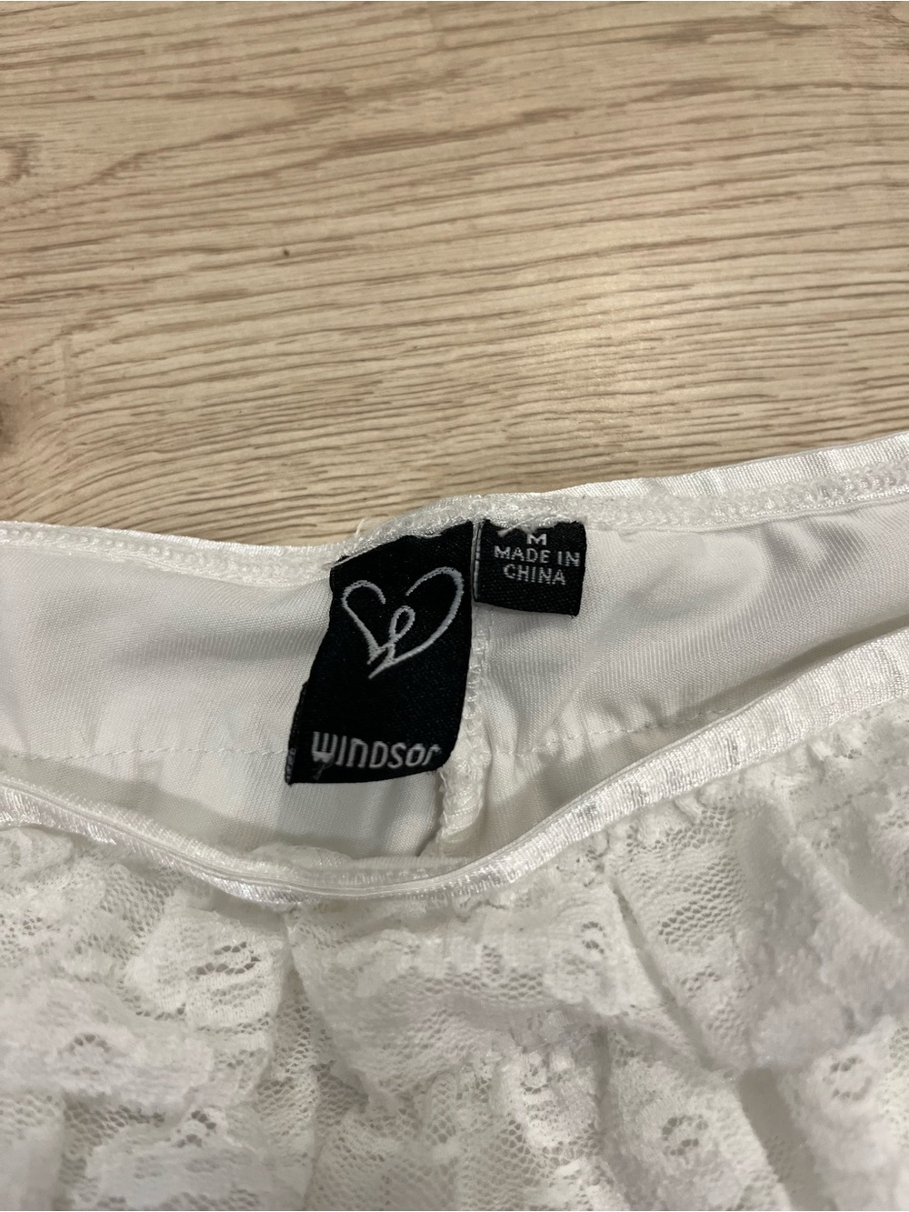 White Lace Ruffle Shorts - Picture 2 of 3